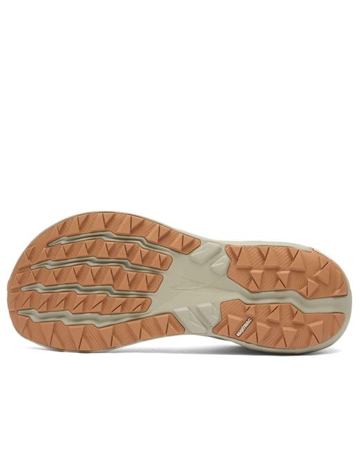 Altra White Experience Wild 2 Sneaker for men