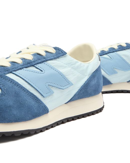 New Balance Blue 471 Sneaker