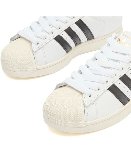 Adidas White Superstar Ii Sneaker