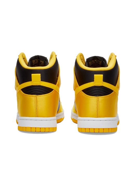 Nike W Dunk High Sneakers in Yellow Lyst