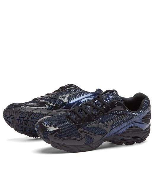 Mizuno Blue End. X Wave Rider 10