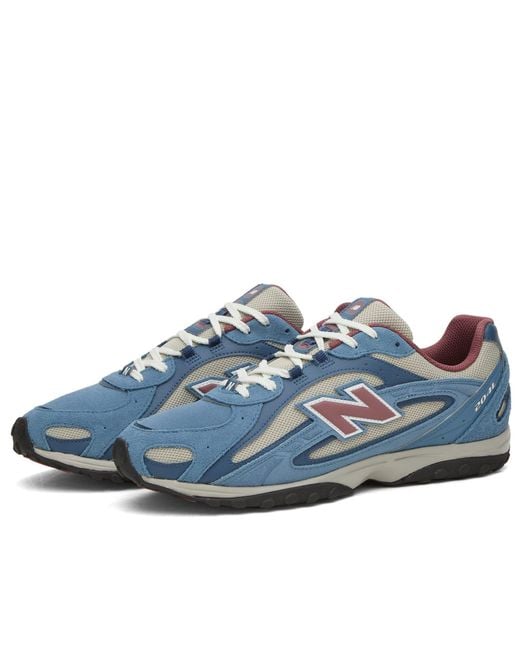 New Balance Blue 204L Sneaker