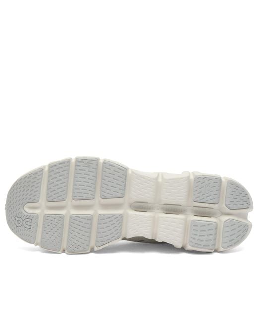 On Shoes White Cloud X Tempo Sneaker for men
