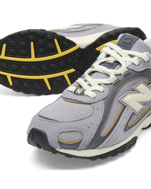 New Balance White 204L Sneaker