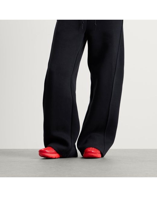 Nike Red Rejuven8 Sp Sneaker