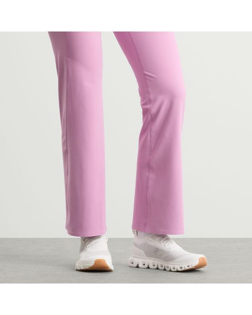 On Shoes White Cloud 6 Versa Sneaker