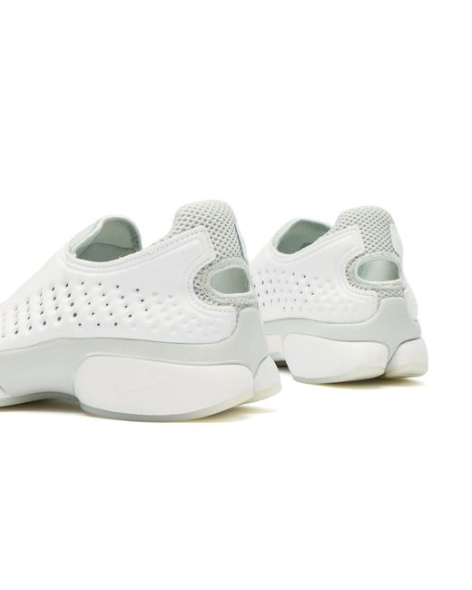 Nike White Rift 2 Sneaker