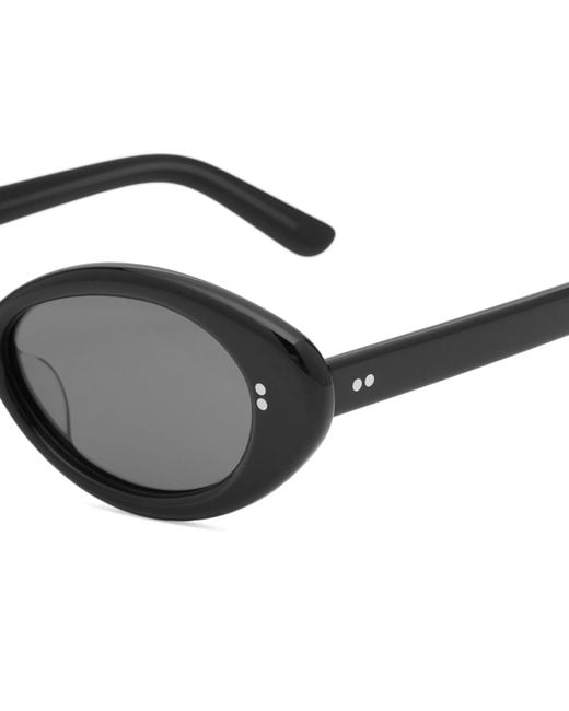 AKILA Gray Daisy Sunglasses