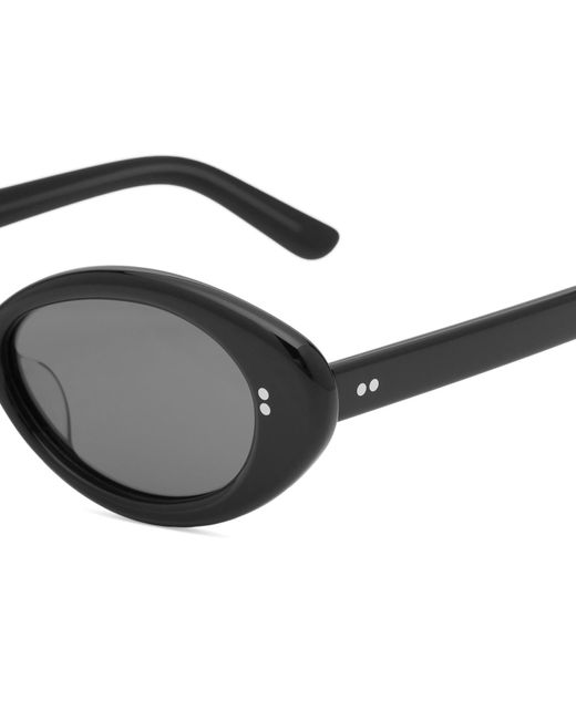 AKILA Gray Daisy Sunglasses