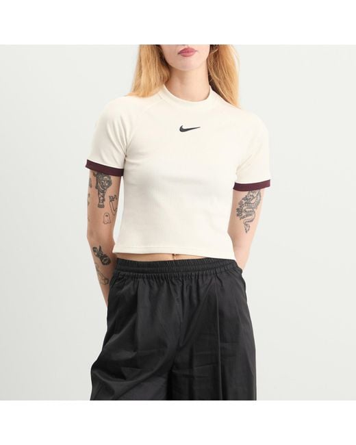 Nike Natural Sports Fitted Top