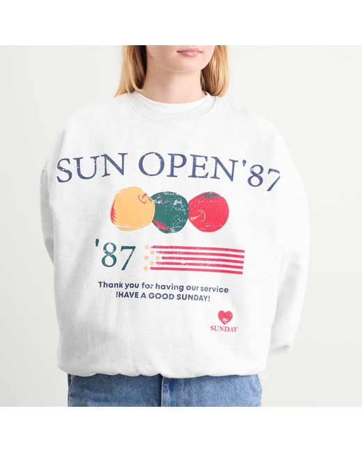 SUNDAYFRUITMARKET White Open Sun Crewneck