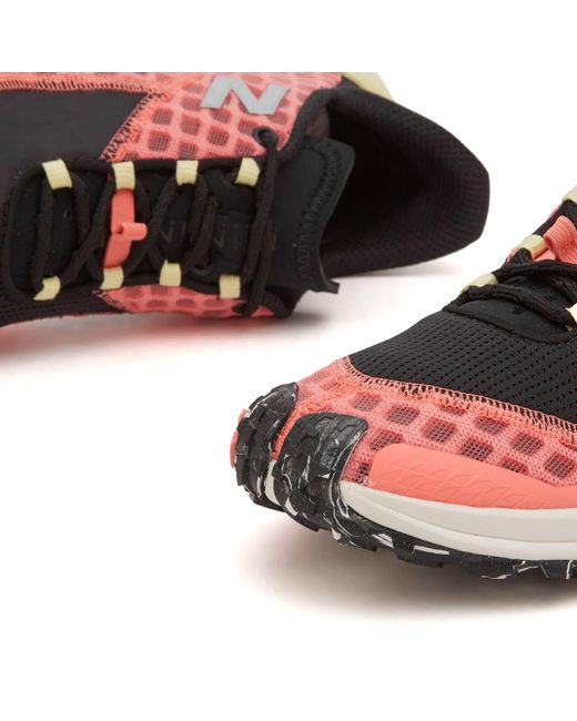 New Balance Red Minimus Trail M10 Sneaker