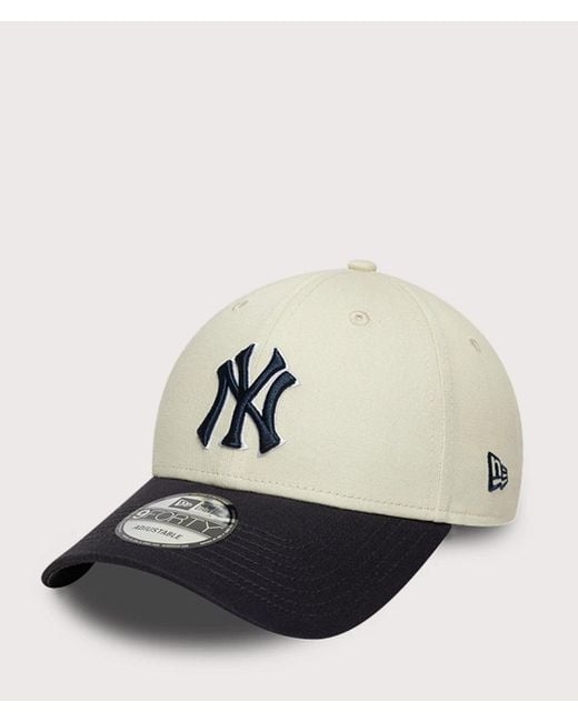 KTZ Black New York Yankees Mlb World Series Patch 9Forty Adjustable Cap for men