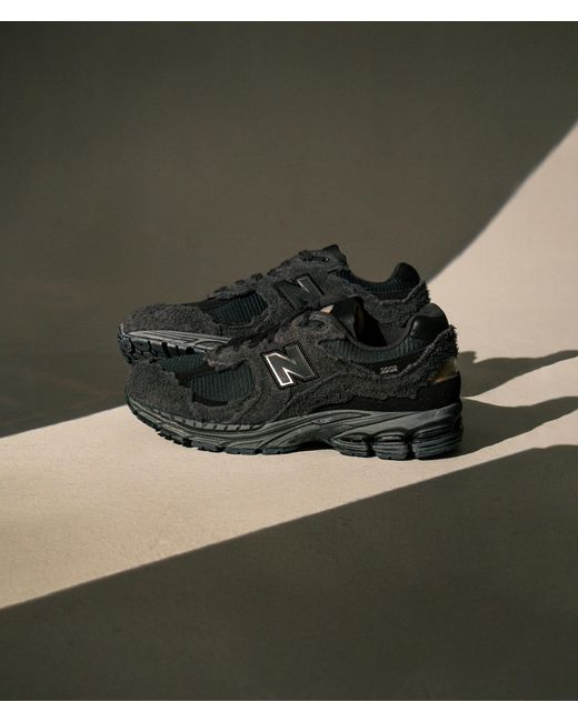 New Balance Gray 2002R Protection Pack Sneakers for men