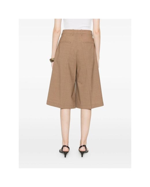 Berwich Natural Linda Pleated Shorts