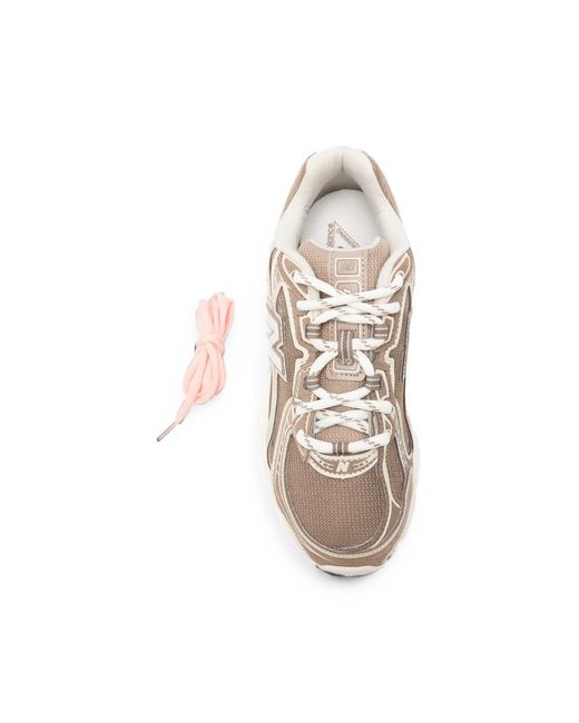 New Balance Natural Panelled Logo-Patch Sneakers
