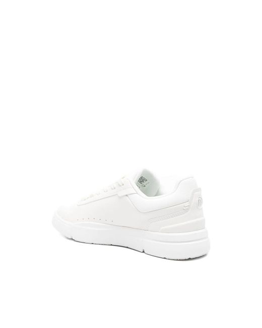 On Shoes White The Roger Advantage Lace-Up Sneakers