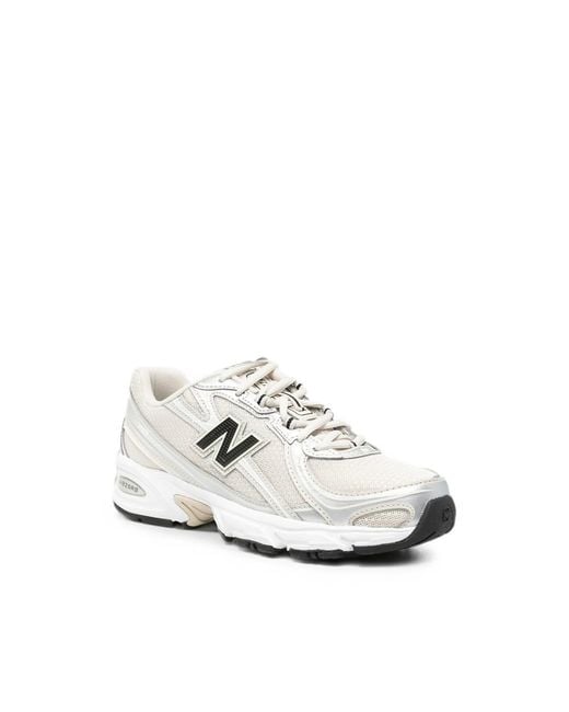 New Balance White Abzorb Mesh-Panelled Logo-Patch Sneakers for men
