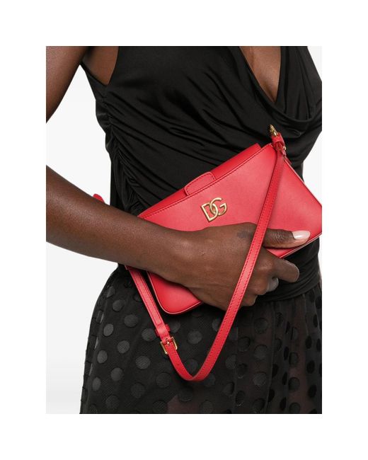 Dolce & Gabbana Red Dolce & Gabbana Shoulder Bags