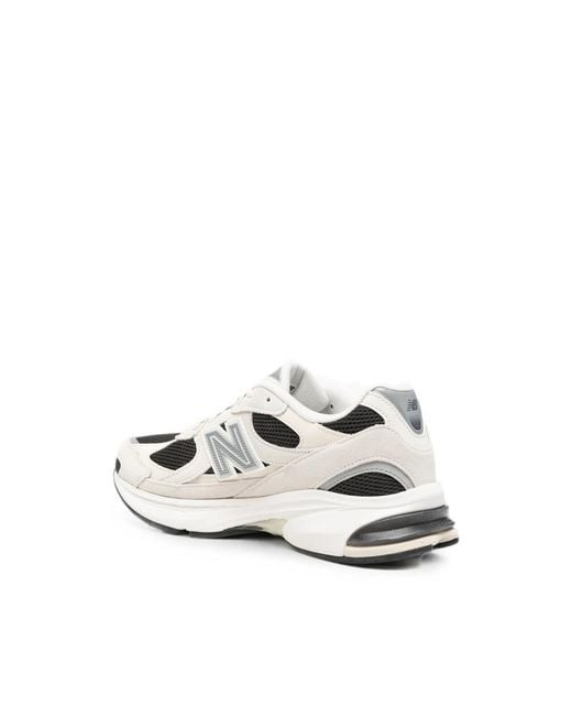 New Balance White Logo-Patch Panelled Sneakers for men