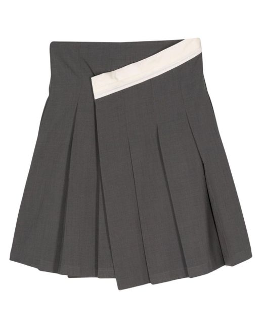 Low Classic Black Pleated Mini Skirt