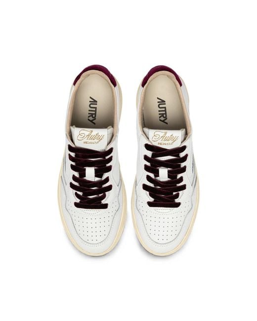 Autry Natural Medalist Low-Top Sneakers