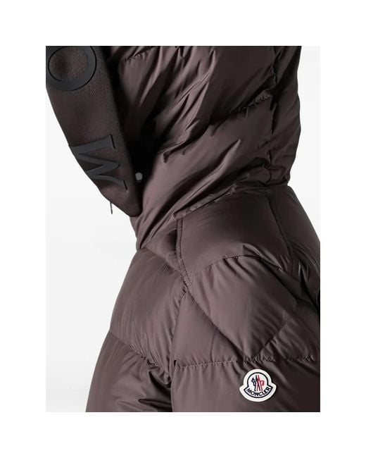 Moncler Brown 091 1A00222 597Yw 258 for men