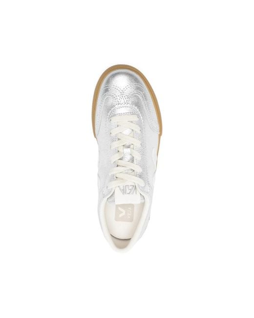 Veja White Volley
