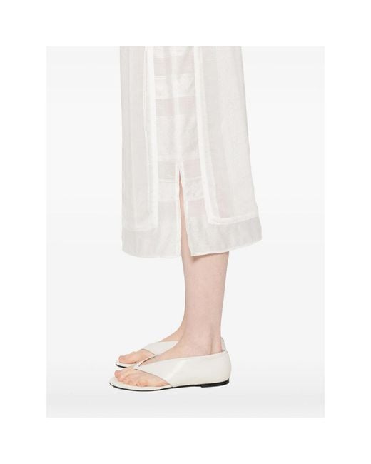 Low Classic White Layered Midi Skirt