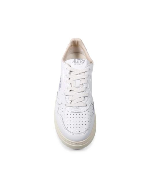 Autry White Medalist Leather Low-Top Sneakers for men