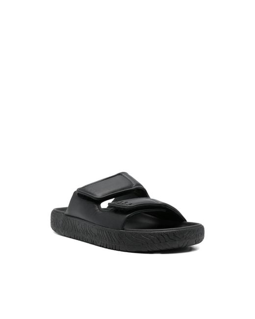 Veja Black Etna Bold for men