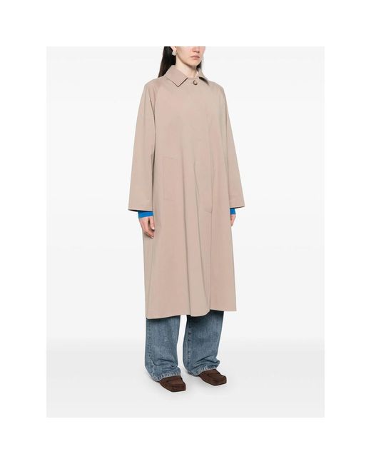 Harris Wharf London Natural Buttoned Coat