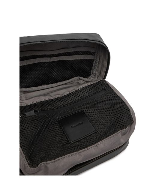 Calvin Klein Kosmetiktasche Utility Dopp Kit W/ Hanger Lv04D1135G in Black für Herren