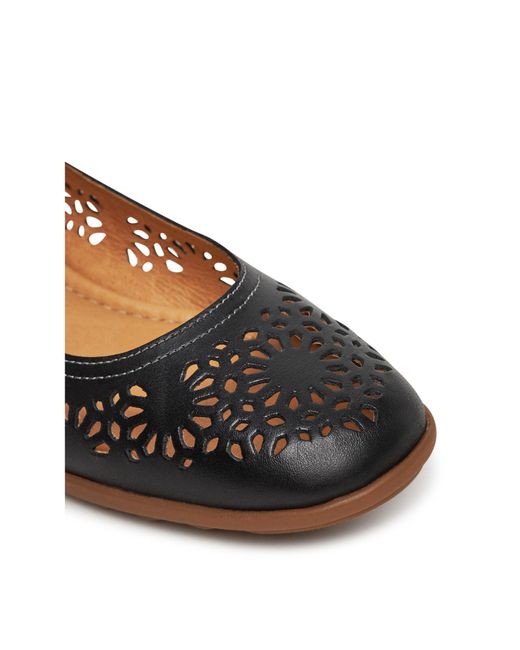 Pikolinos Brown Ballerinas W4C-4927