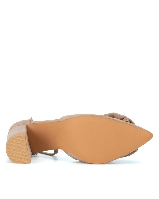 DeeZee Natural Pumps Ws1001-01
