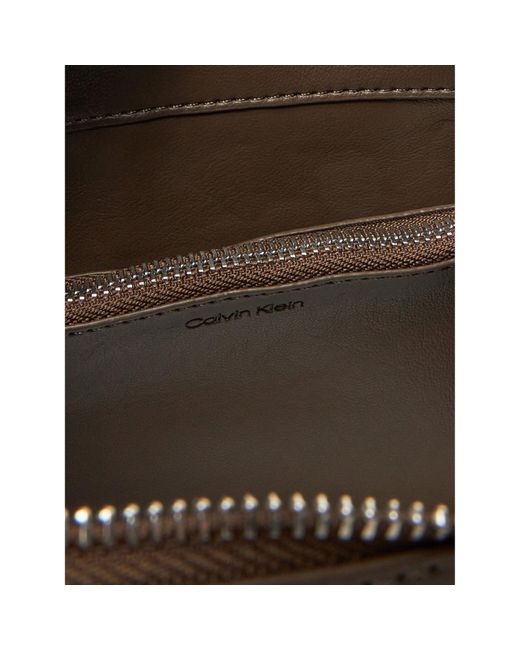 Calvin Klein Brown Handtasche Hardware Strap Hobo Shoulder Bag K60K613031