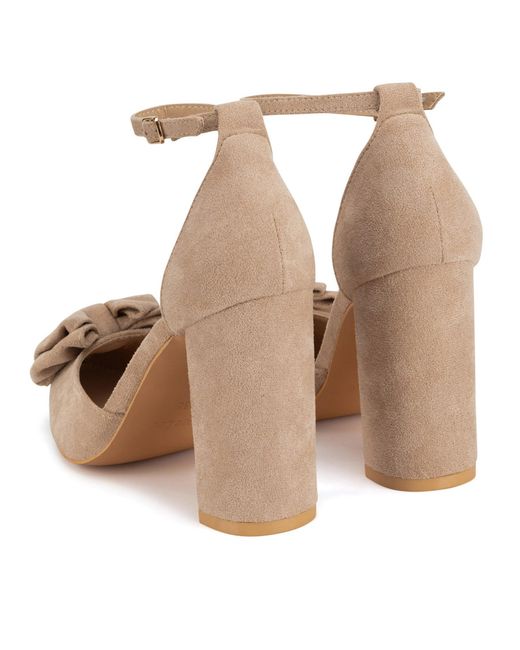 DeeZee Natural Pumps Ws1001-01
