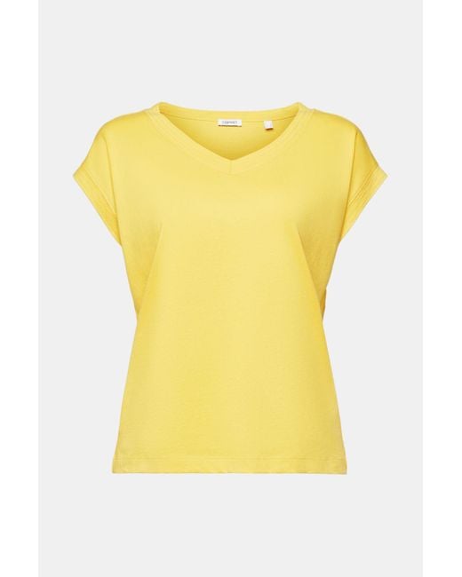 Esprit Yellow T-Shirt mit V-Ausschnitt (1-tlg)