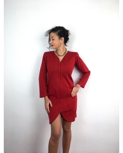 robe courte rouge