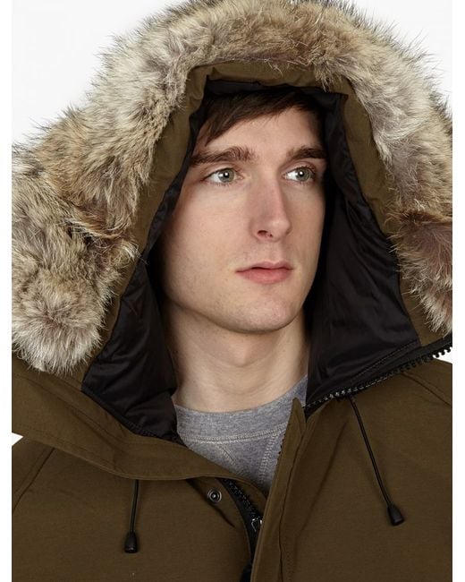 discount canada goose chilliwack parka for men in brown