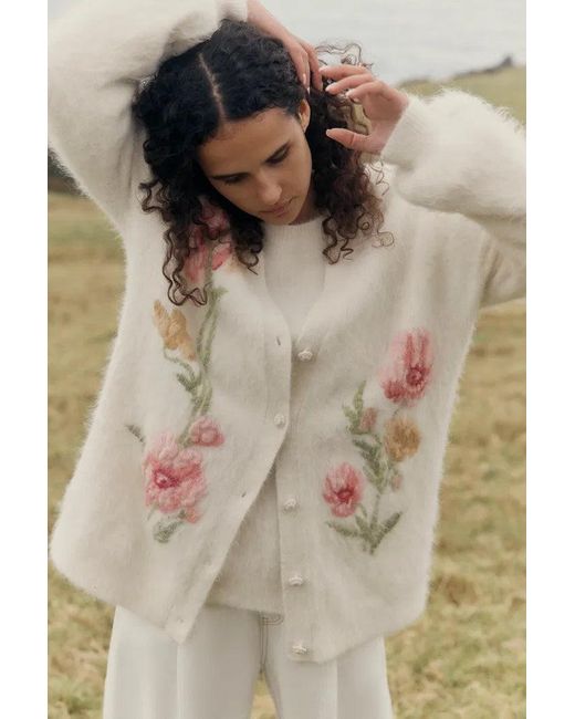 Fabrique Women's Papaver 3D Floral Embroidered Cardigan