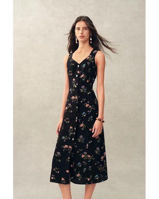 Fabrique Natural Caro Stitched Floral Scalloped Trim V Neck Cinched Sleeveless Dress