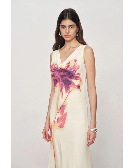 Fabrique Gray Sophia Floral Waist Cinched Sleeveless Dress