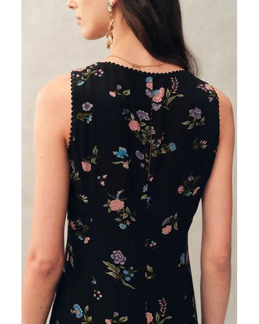 Fabrique Natural Caro Stitched Floral Scalloped Trim V Neck Cinched Sleeveless Dress