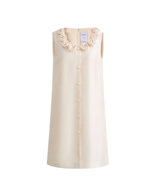 Fabrique Natural Yazmin 3D Floral Neckline Dress
