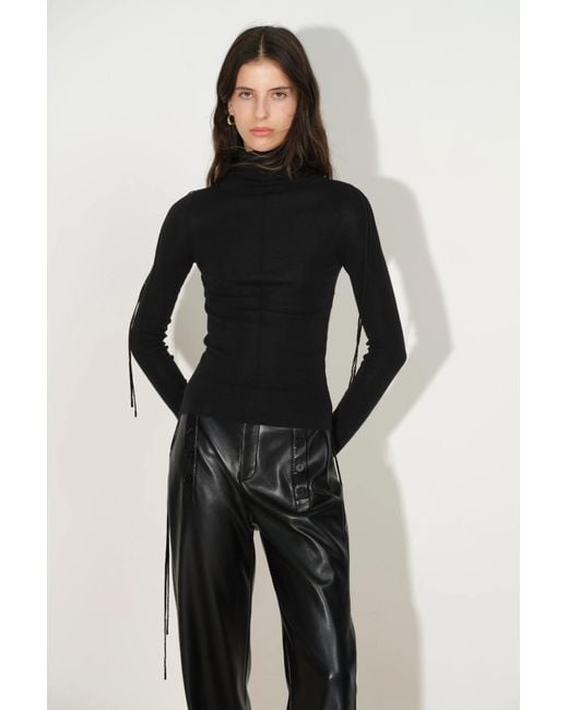 Fabrique Black Sibyl Turtleneck Fitted Top