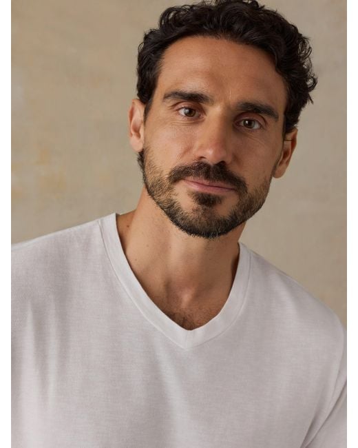 Faherty Brand White Short-Sleeve Sunwashed V-Neck T-Shirt for men