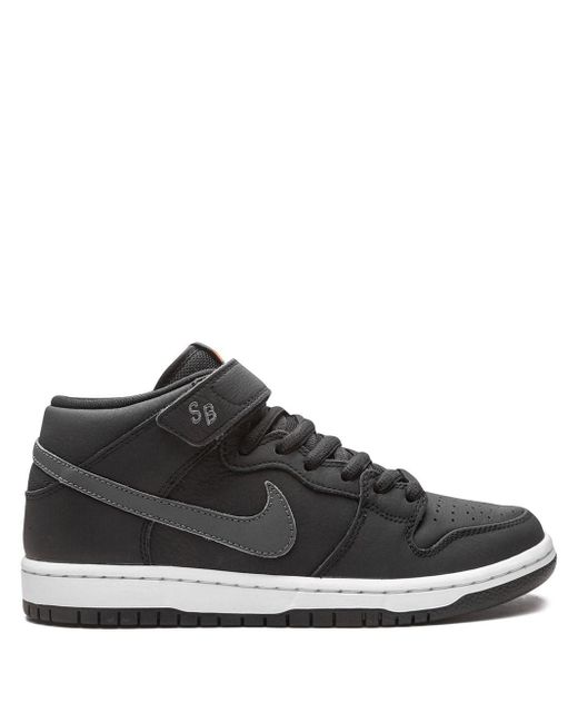 nike dunk mid pro