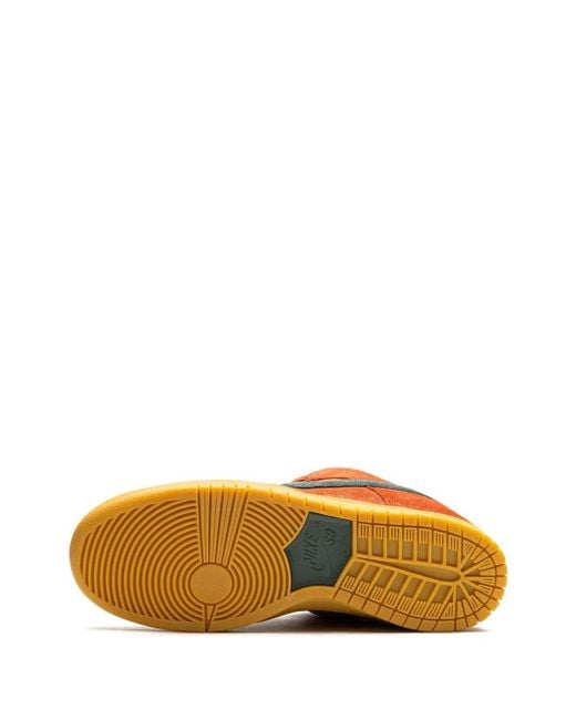 Sneakers Sb Dunk Low Pro di Nike in Orange da Uomo
