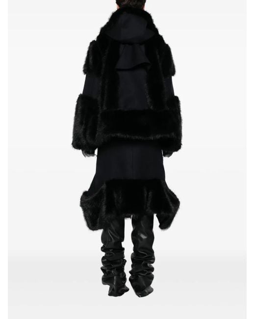 Sacai Black Kapuzenjacke mit Faux Fur